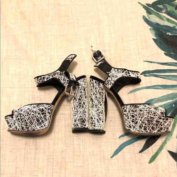 GX Gwen Stefani black and white platform sandals - Picture 1 of 4